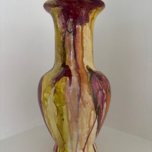 bemalet re-use vaser fra Hoier Art . i gule, orange og cerise